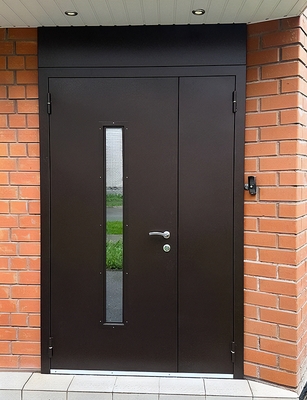 С узким стеклом и верхней вставкой С узким стеклом и верхней вставкой